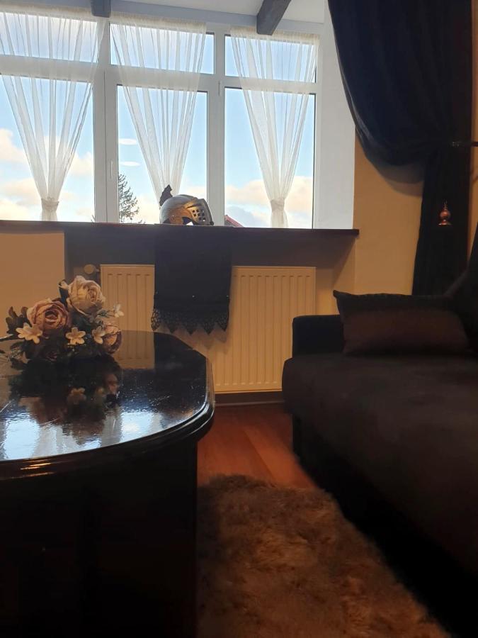 Apartament Medieval Predeal Esterno foto